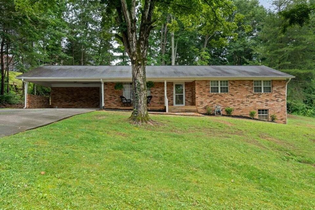 142 NW Kimberly Drive NW, Cleveland, TN 37312