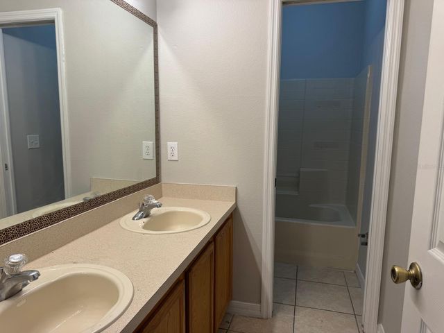 164 SIGMUND LOOP, Davenport, FL 33837