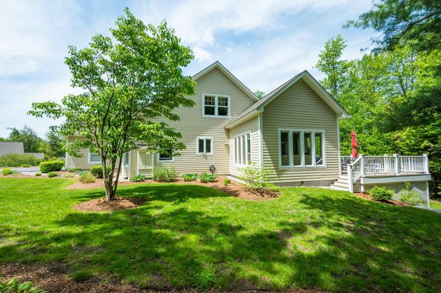 21 Conifer Lane, New London, NH 03257