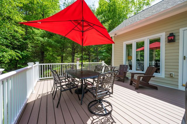21 Conifer Lane, New London, NH 03257
