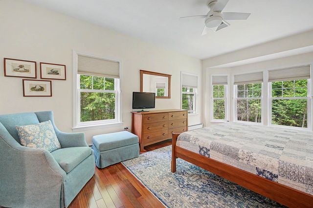 21 Conifer Lane, New London, NH 03257