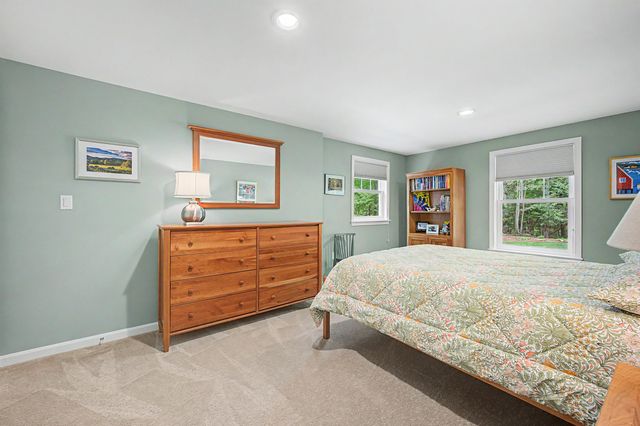21 Conifer Lane, New London, NH 03257