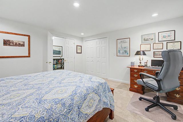 21 Conifer Lane, New London, NH 03257
