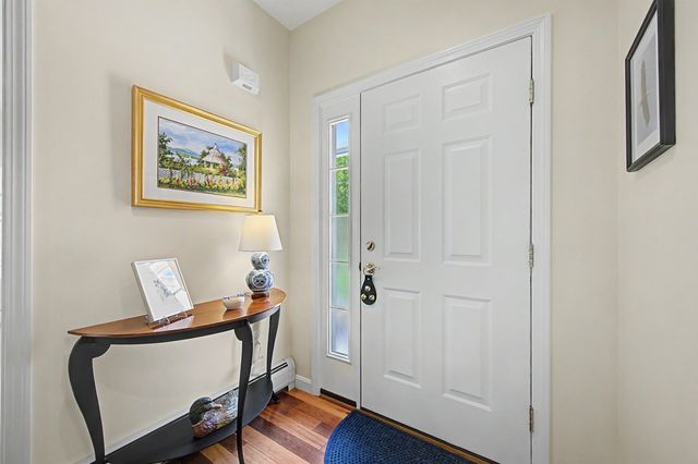 21 Conifer Lane, New London, NH 03257