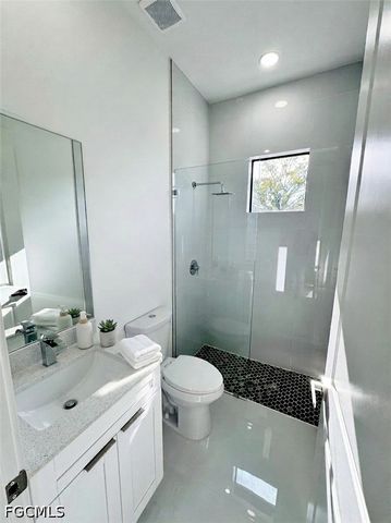 4121 NW 22nd ST, Cape Coral, FL 33993