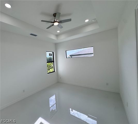 4121 NW 22nd ST, Cape Coral, FL 33993