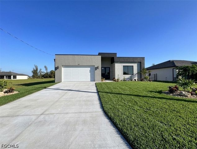 4121 NW 22nd ST, Cape Coral, FL 33993