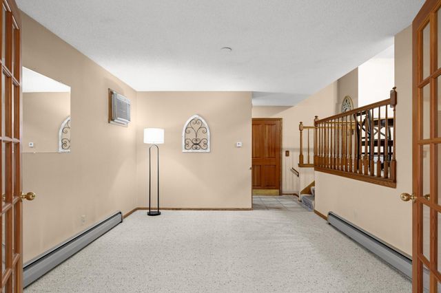 1326 21st Street W, Hastings, MN 55033