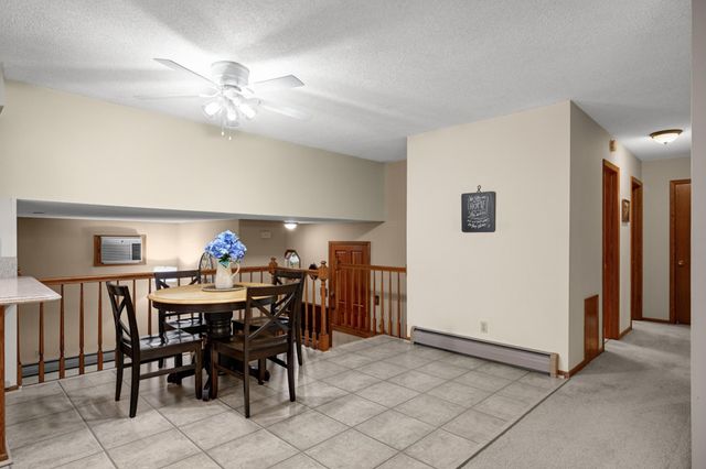 1326 21st Street W, Hastings, MN 55033