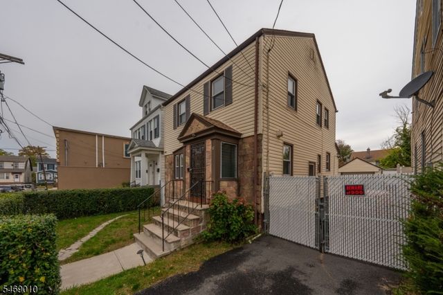 67 Philip Pl, Irvington Twp., NJ 07111