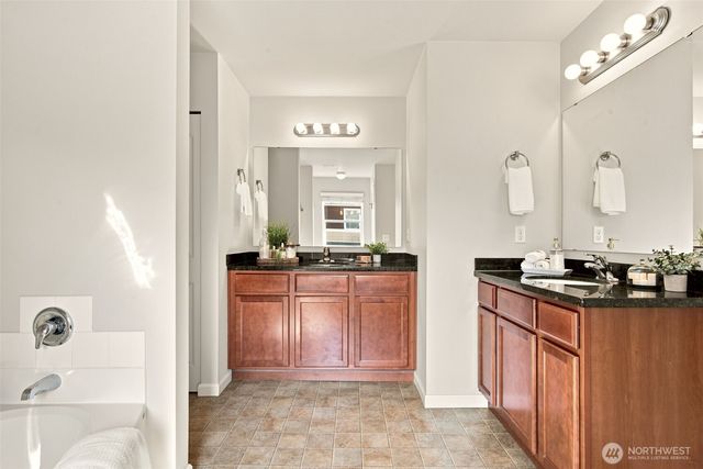 1415 Farina Loop SE, Olympia, WA 98513