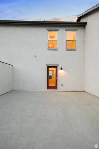 6653 W SOUTH JORDAN PKWY, South Jordan, UT 84009