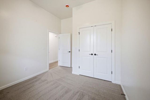 1228 Twin Oaks Drive, Blanchard, OK 73010