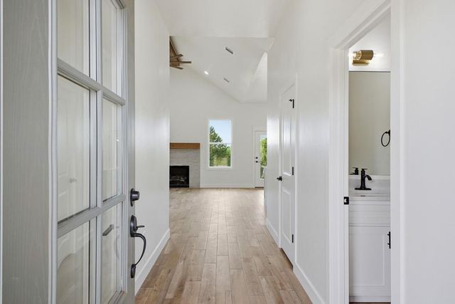 1228 Twin Oaks Drive, Blanchard, OK 73010