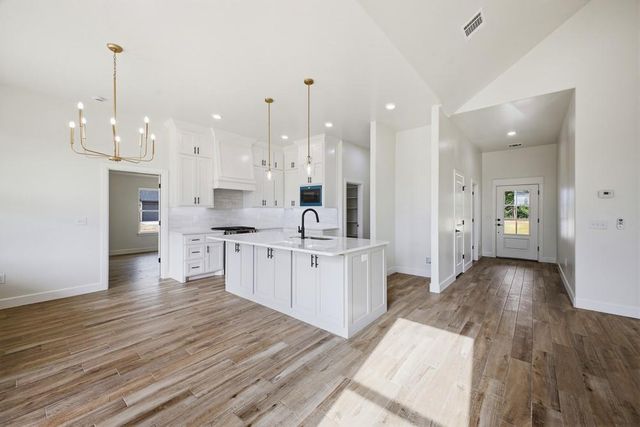 1228 Twin Oaks Drive, Blanchard, OK 73010