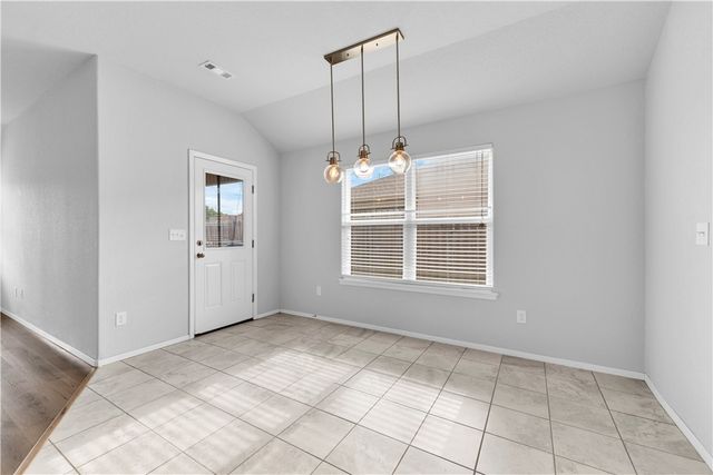 4404 SW Comstock Avenue, Bentonville, AR 72713