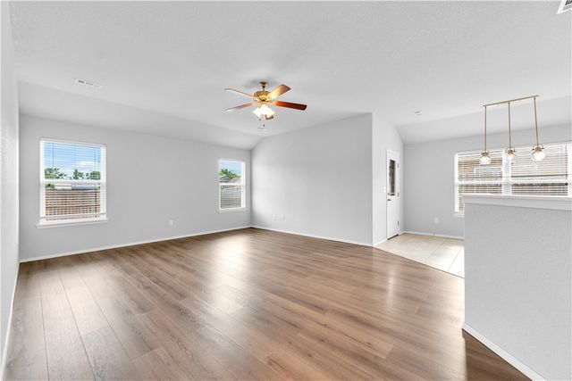 4404 SW Comstock Avenue, Bentonville, AR 72713