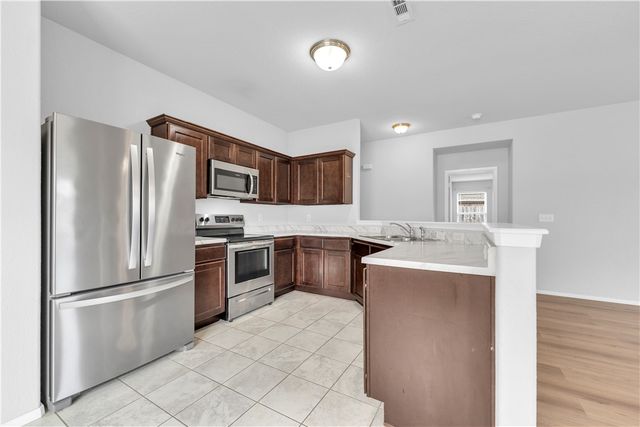 4404 SW Comstock Avenue, Bentonville, AR 72713