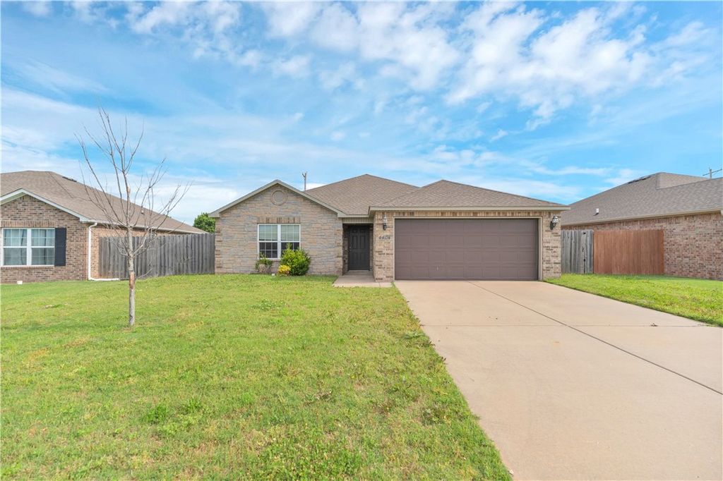 4404 SW Comstock Avenue, Bentonville, AR 72713