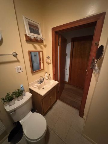 3945 W 55th Place, Chicago, IL 60629