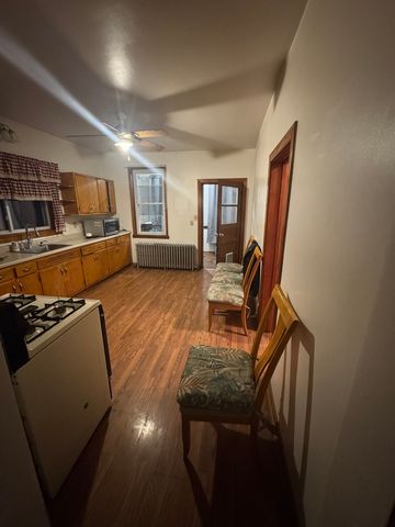 3945 W 55th Place, Chicago, IL 60629