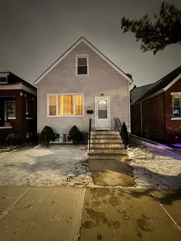 3945 W 55th Place, Chicago, IL 60629