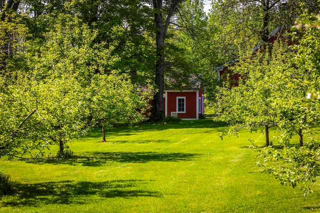 1497 Bowman Road, Barnard, VT 05031