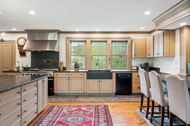 1497 Bowman Road, Barnard, VT 05031