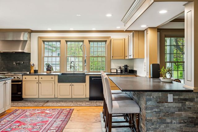 1497 Bowman Road, Barnard, VT 05031