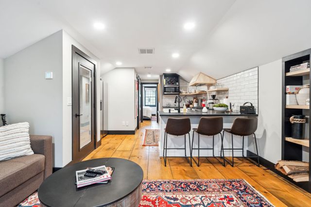 1497 Bowman Road, Barnard, VT 05031