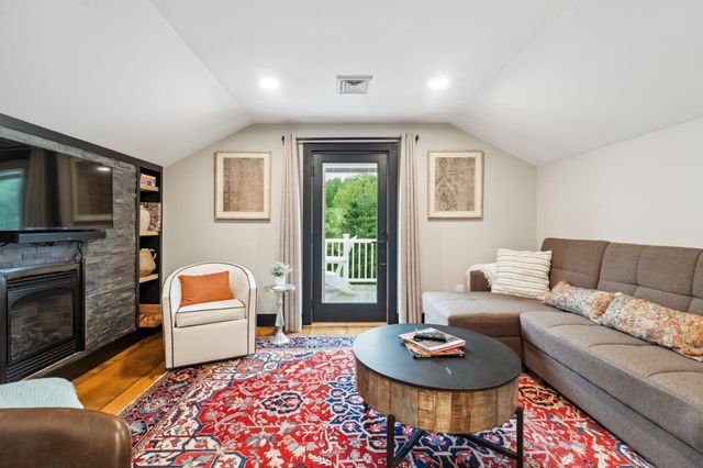 1497 Bowman Road, Barnard, VT 05031