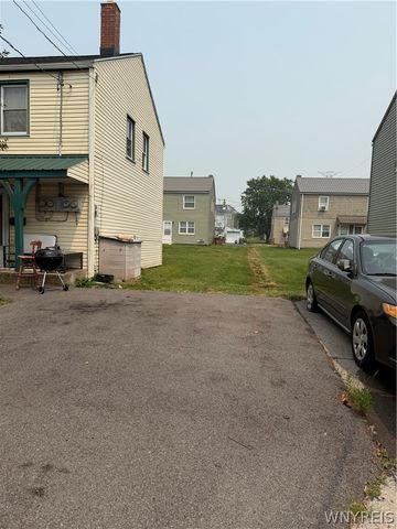 6 Springfield Drive D, Cheektowaga, NY 14225