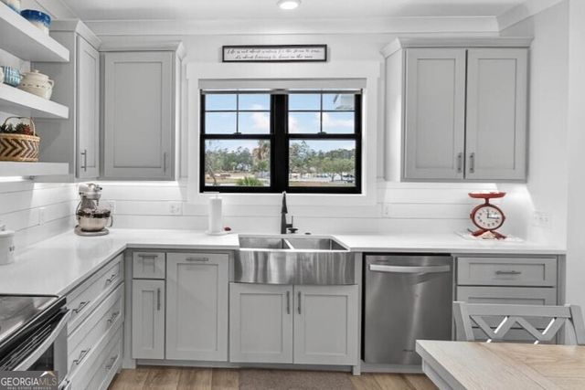 1952 Sanctuary Wynd, Waverly, GA 31565