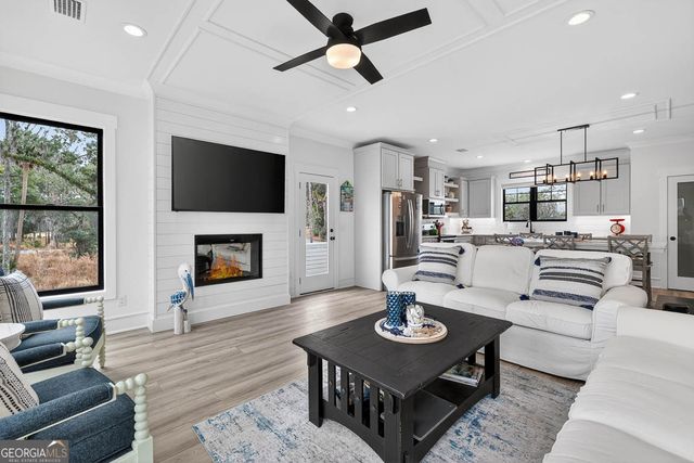 1952 Sanctuary Wynd, Waverly, GA 31565