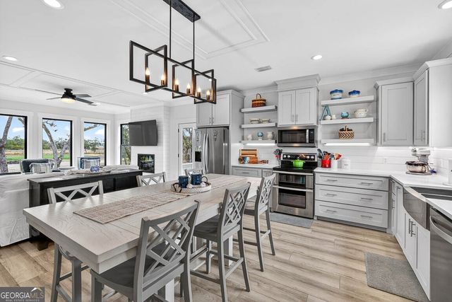 1952 Sanctuary Wynd, Waverly, GA 31565