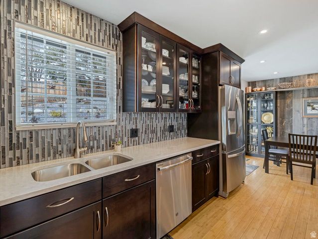 9078 S DAYBREAK DR, Sandy, UT 84093