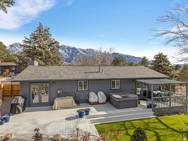 9078 S DAYBREAK DR, Sandy, UT 84093