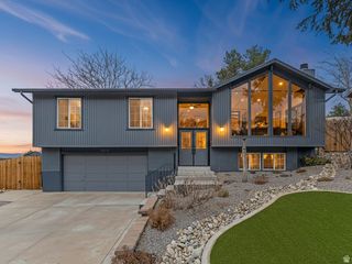 9078 S DAYBREAK DR, Sandy, UT 84093