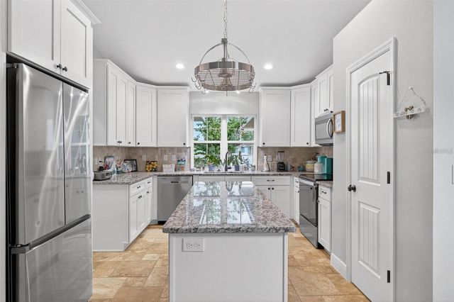 8160 SE 164TH PLACE, Summerfield, FL 34491