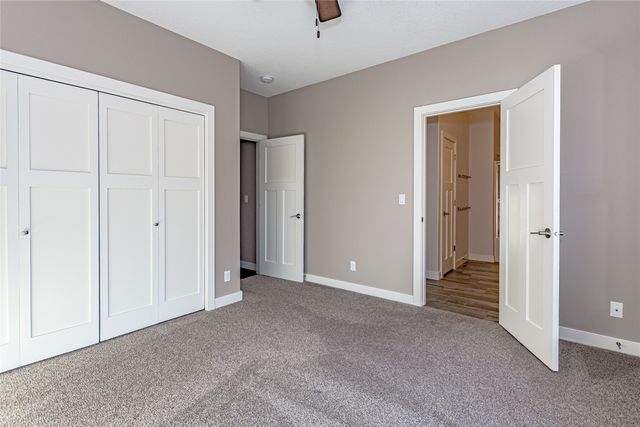 3873 Greens Grove Road, Center Point, IA 52213