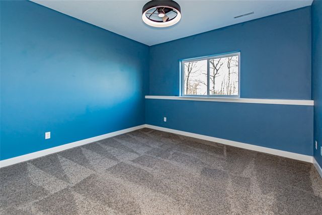 3873 Greens Grove Road, Center Point, IA 52213