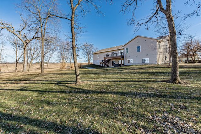 3873 Greens Grove Road, Center Point, IA 52213