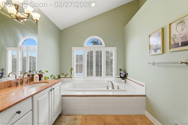 22165 Picadilly Circle, Novi, MI 48375