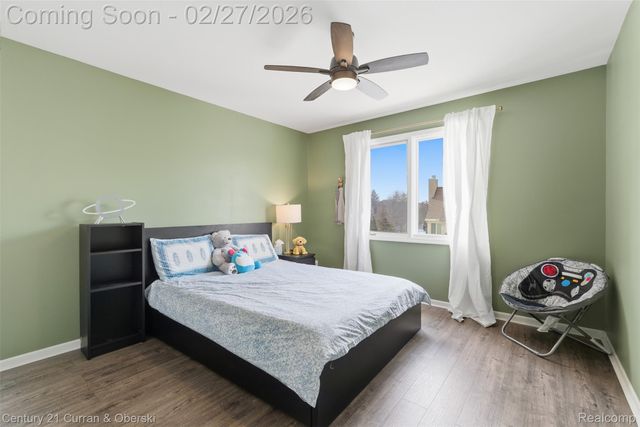 22165 Picadilly Circle, Novi, MI 48375