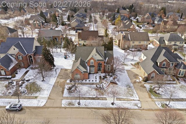 22165 Picadilly Circle, Novi, MI 48375