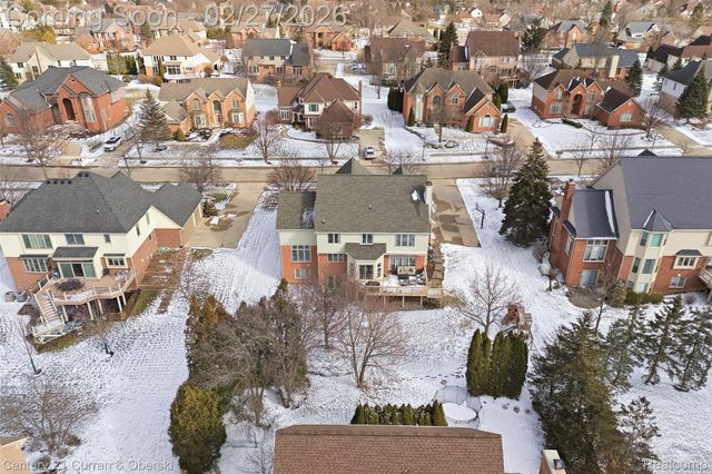 22165 Picadilly Circle, Novi, MI 48375