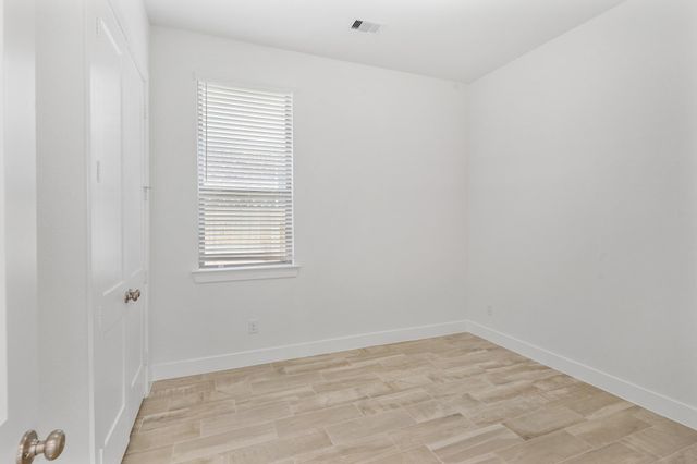 515 Tawny Rim Drive, Willis, TX 77318