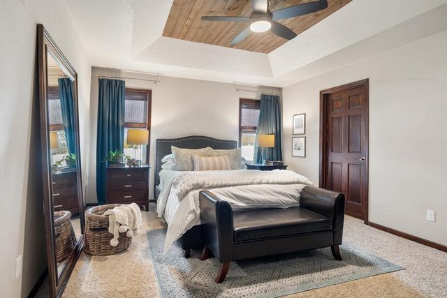 3165 HOWARD VIEW LANE, Green Bay, WI 54313