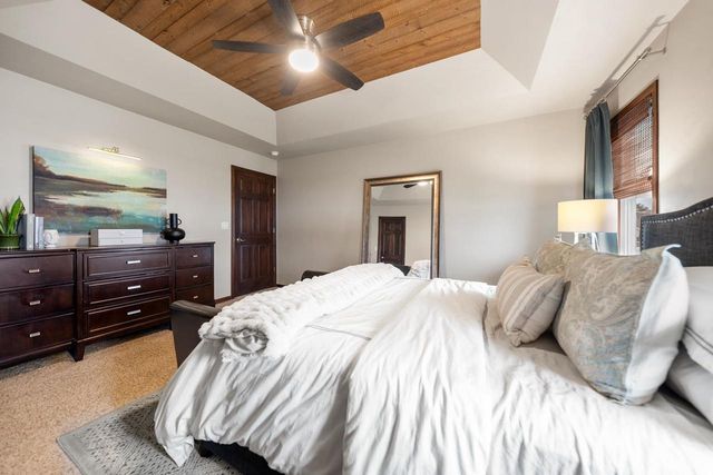 3165 HOWARD VIEW LANE, Green Bay, WI 54313