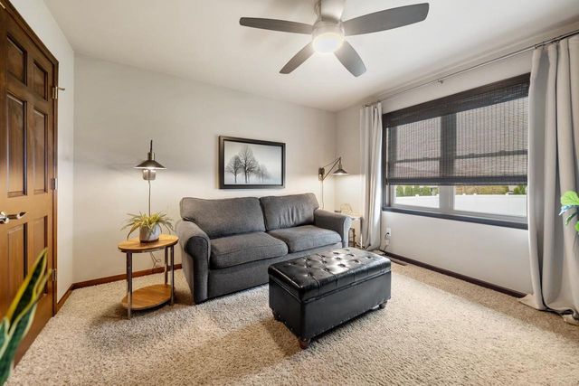 3165 HOWARD VIEW LANE, Green Bay, WI 54313
